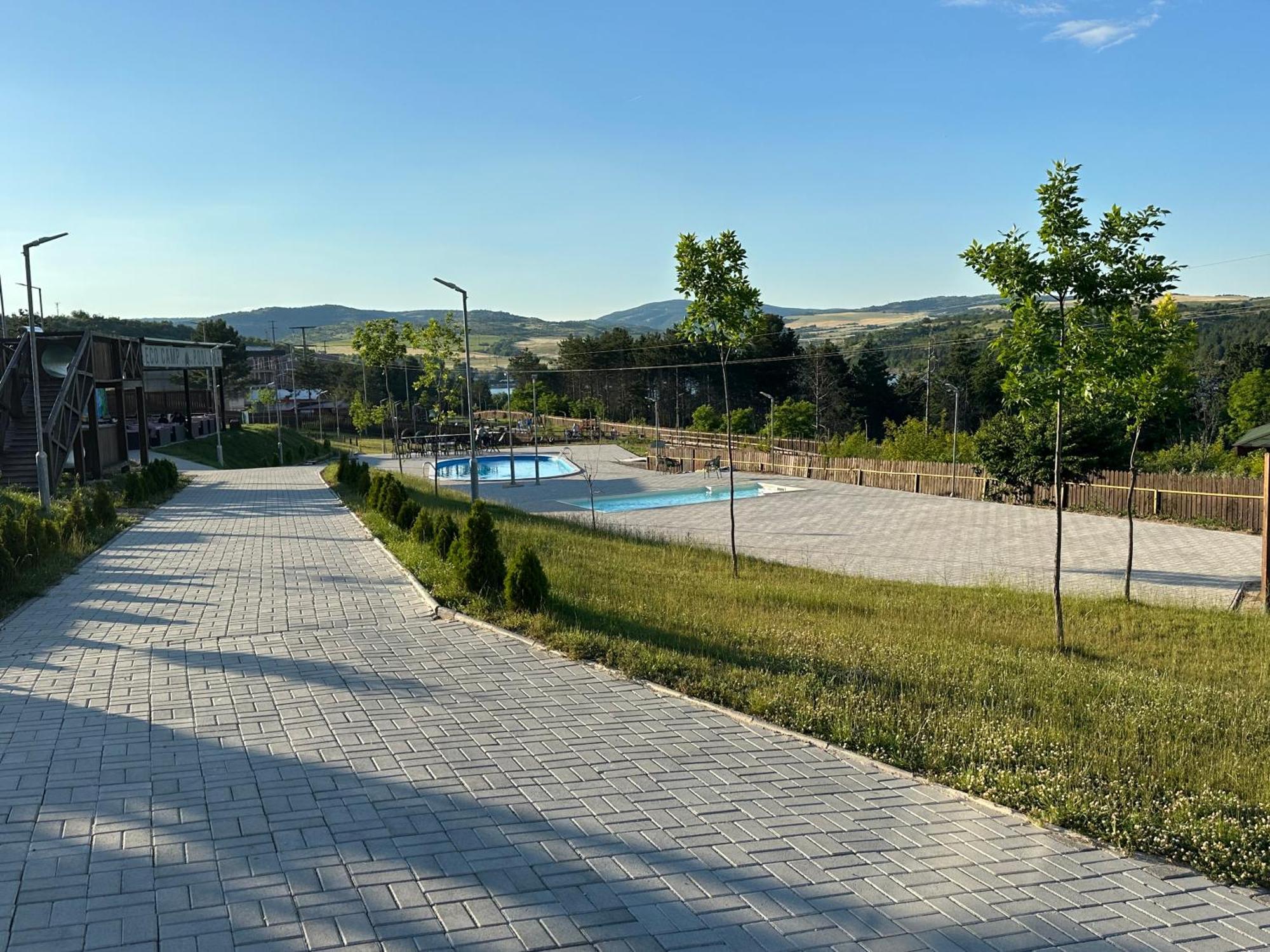 Eco Camp Lake Mladost Велес Экстерьер фото